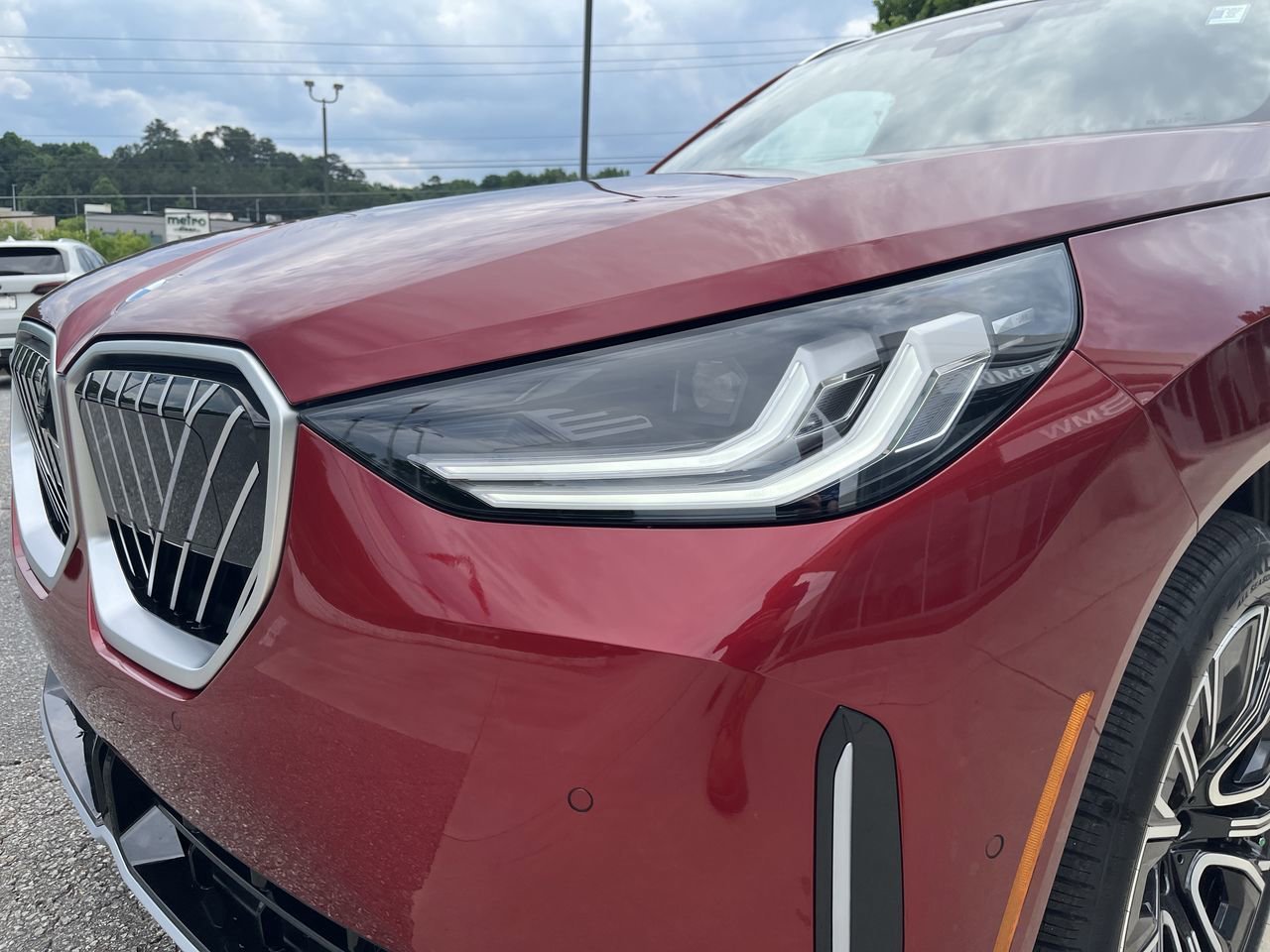 New 2026 Vegas Red Metallic BMW 30 xDrive image 11