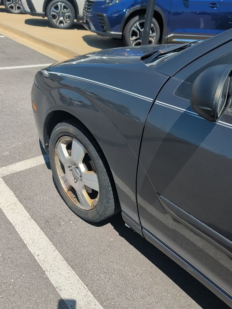 Used 2007 Gray Ford  image 6