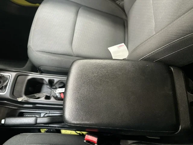 Used 2023 Yellow Jeep Sport S image 30