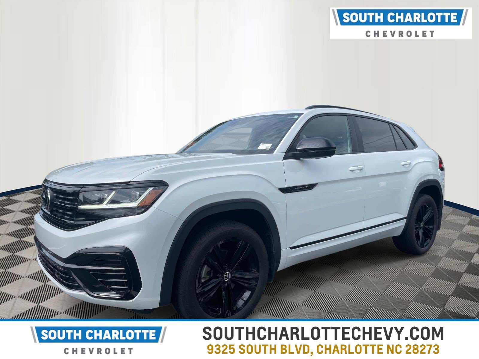 2023 Volkswagen Atlas Cross Sport 2.0T SEL R-Line Black 4MOTION's photo
