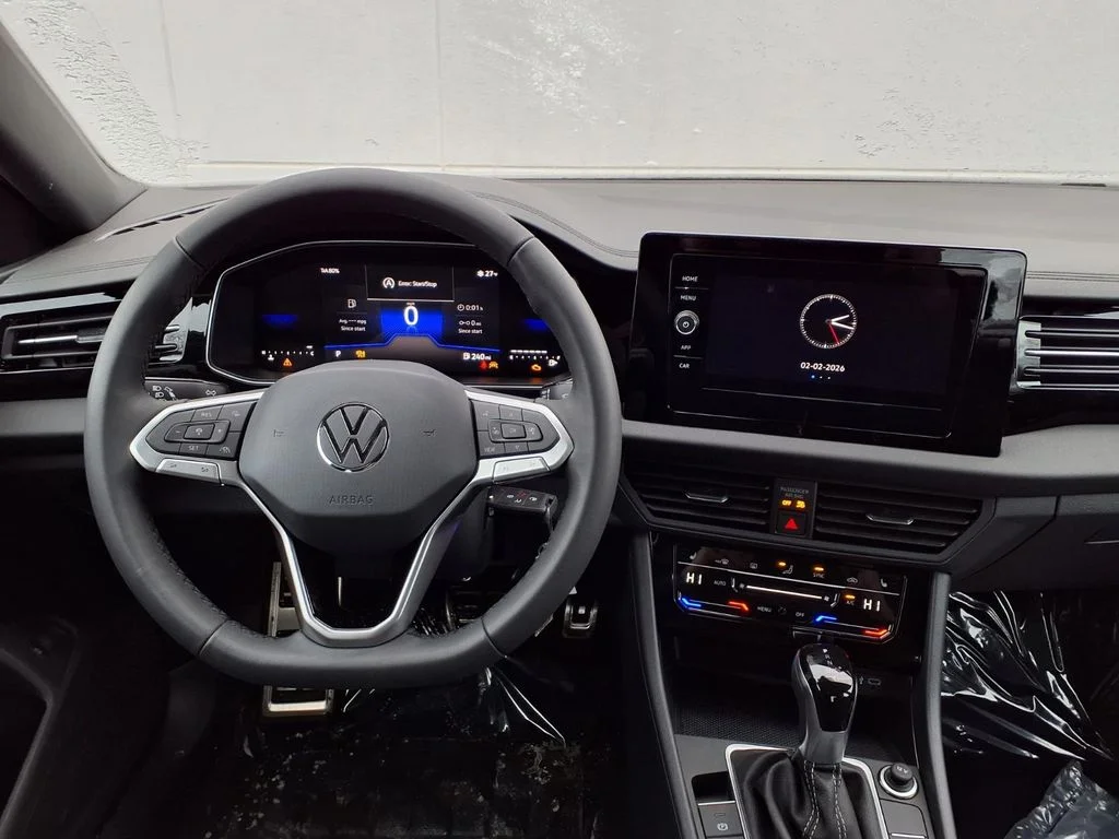 New 2026 Platinum Gray Metallic Volkswagen 1.5T Sport image 10