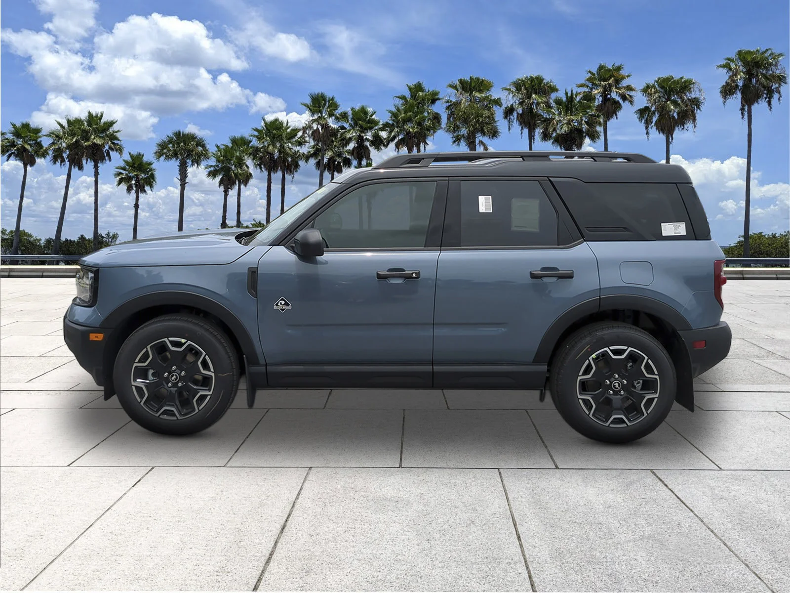 New 2026 Azure Gray Metallic Tri-Coat Ford Outer Banks® image 4