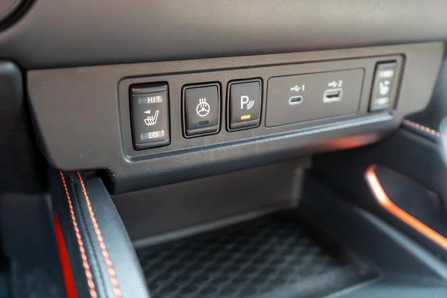 Used 2023 Gray Nissan PRO-4X image 31