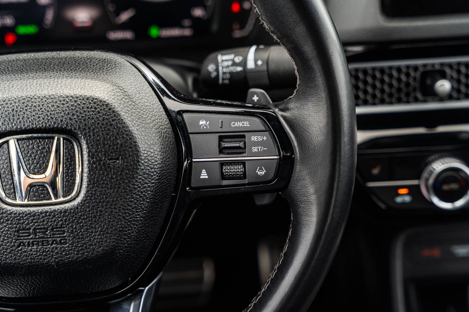2025 Honda Civic Sport Touring - Photo 24