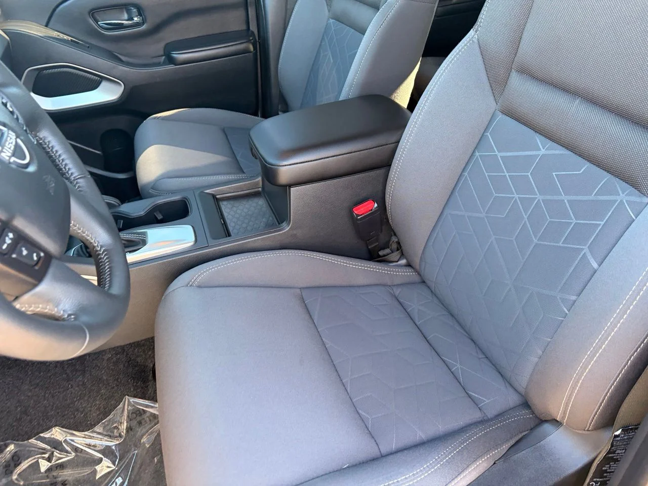 Used 2025 Gun Metallic Nissan SV image 18