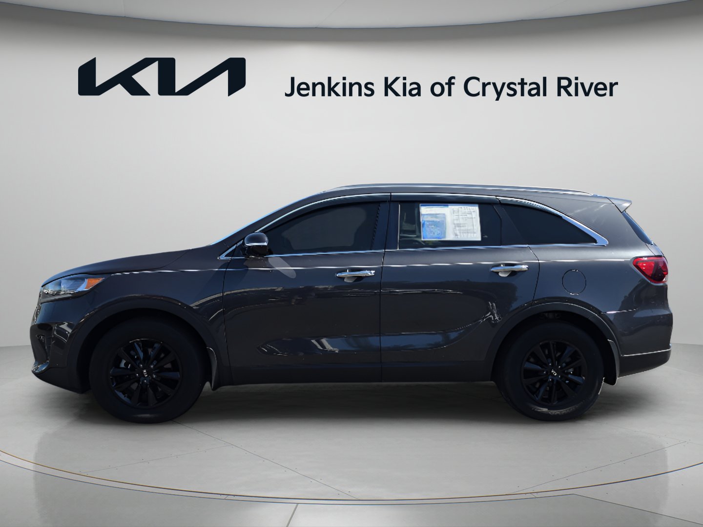 Used 2019 Platinum Graphite Kia LX V6 image 9