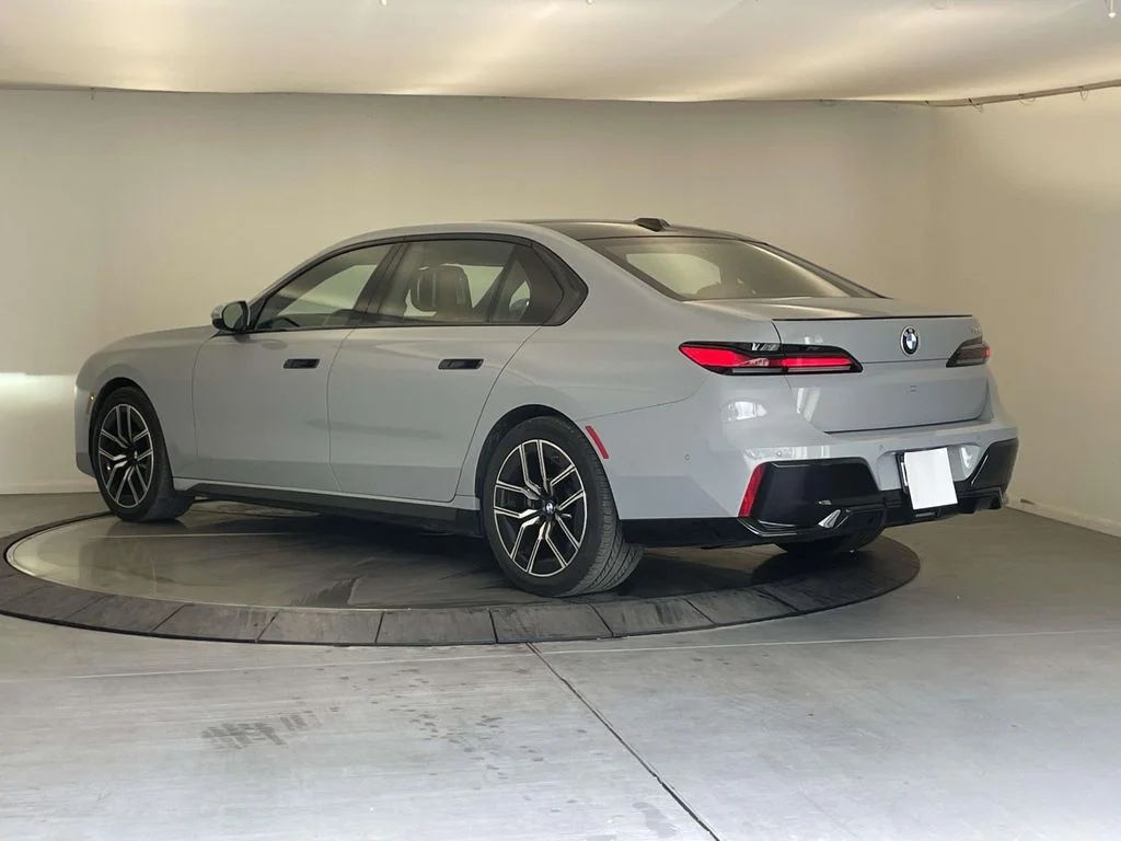Certified Used 2023 Gray BMW 740i image 3