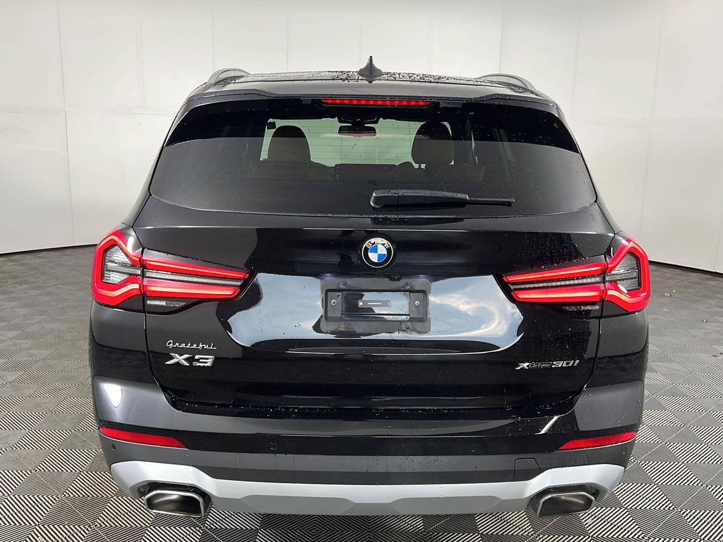 Certified Used 2024 Black Sapphire Metallic BMW xDrive30i image 6