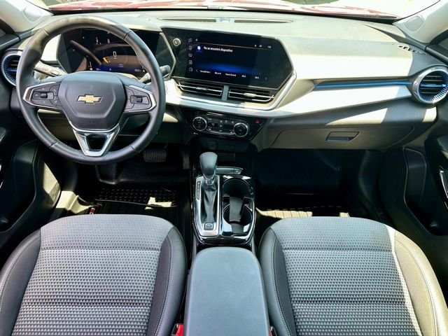 Used 2025 Red Chevrolet LT image 16