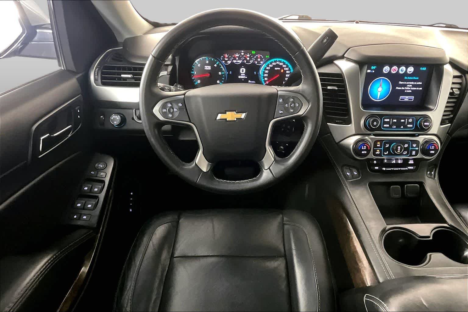 Used 2017 SILVER ICE METALLIC Chevrolet LT image 6