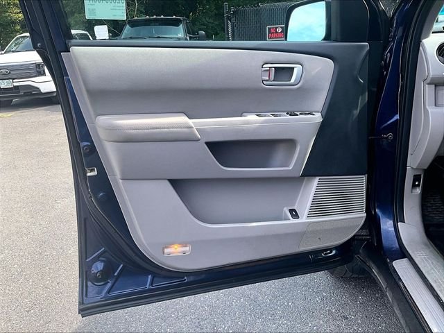 Used 2014 Blue Honda EX image 18