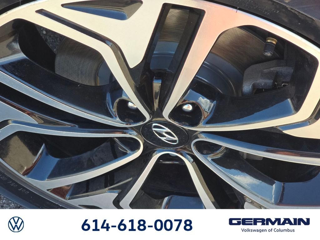 Used 2020 Silver Hyundai SEL image 13