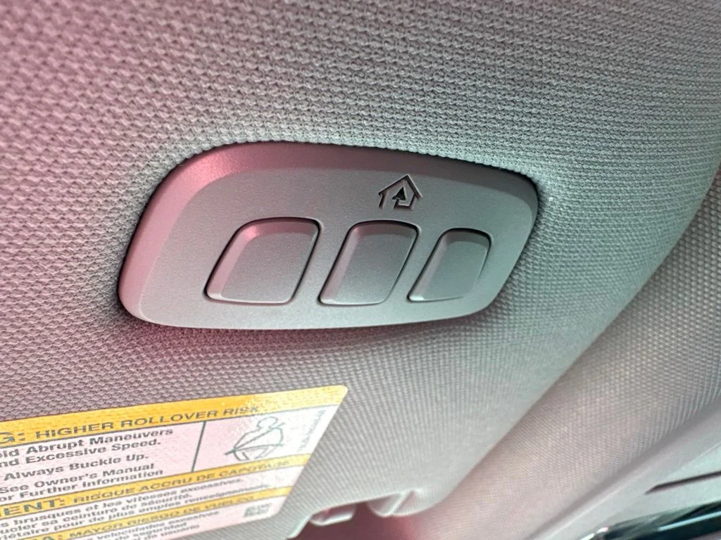 Used 2024 Silver Metallic Ford Lariat image 33