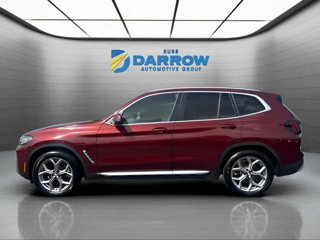 Used 2022 Red BMW xDrive30i image 2