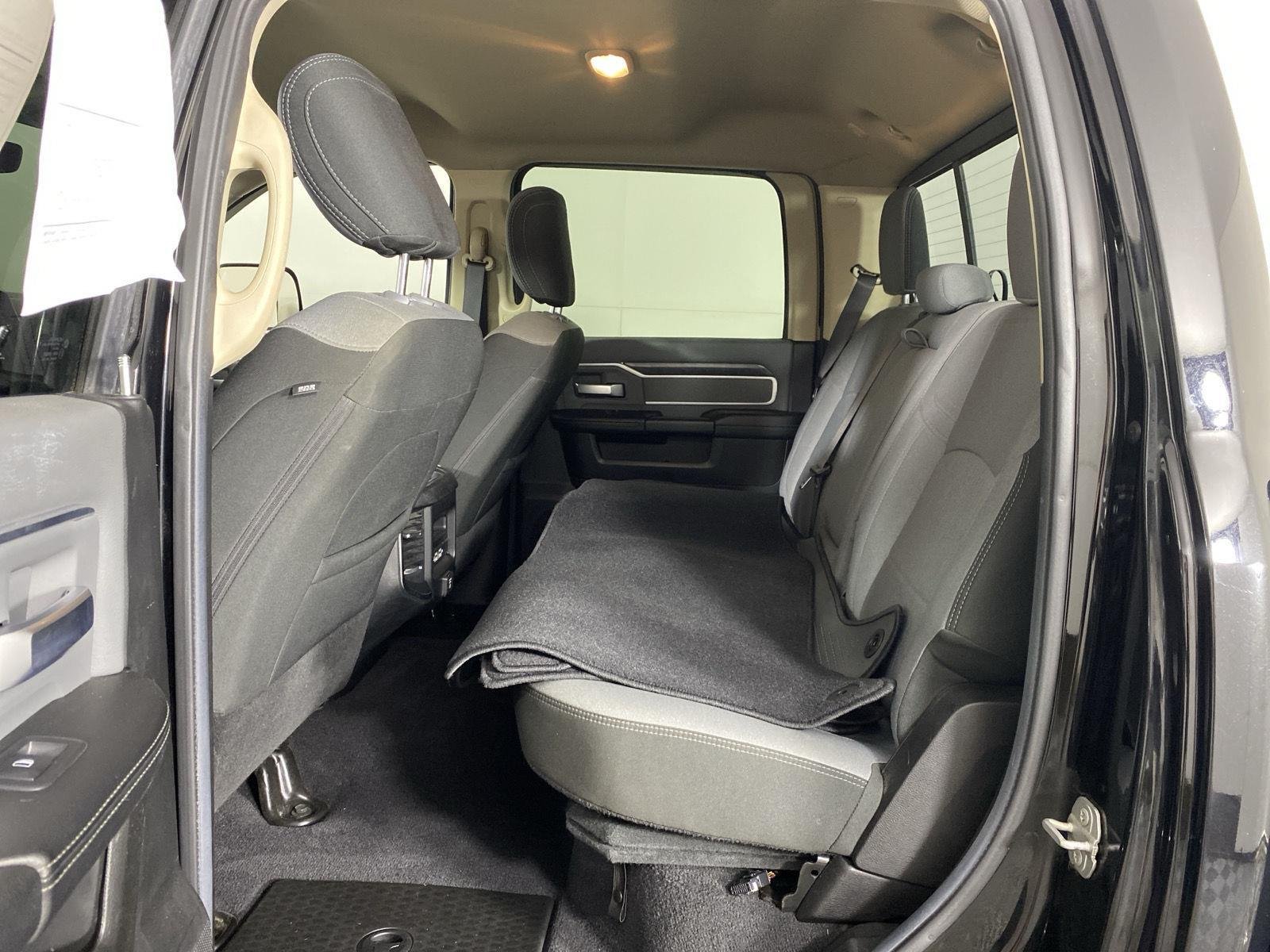 Used 2019 Diamond Black Crystal Pearlcoat Ram Big Horn image 10
