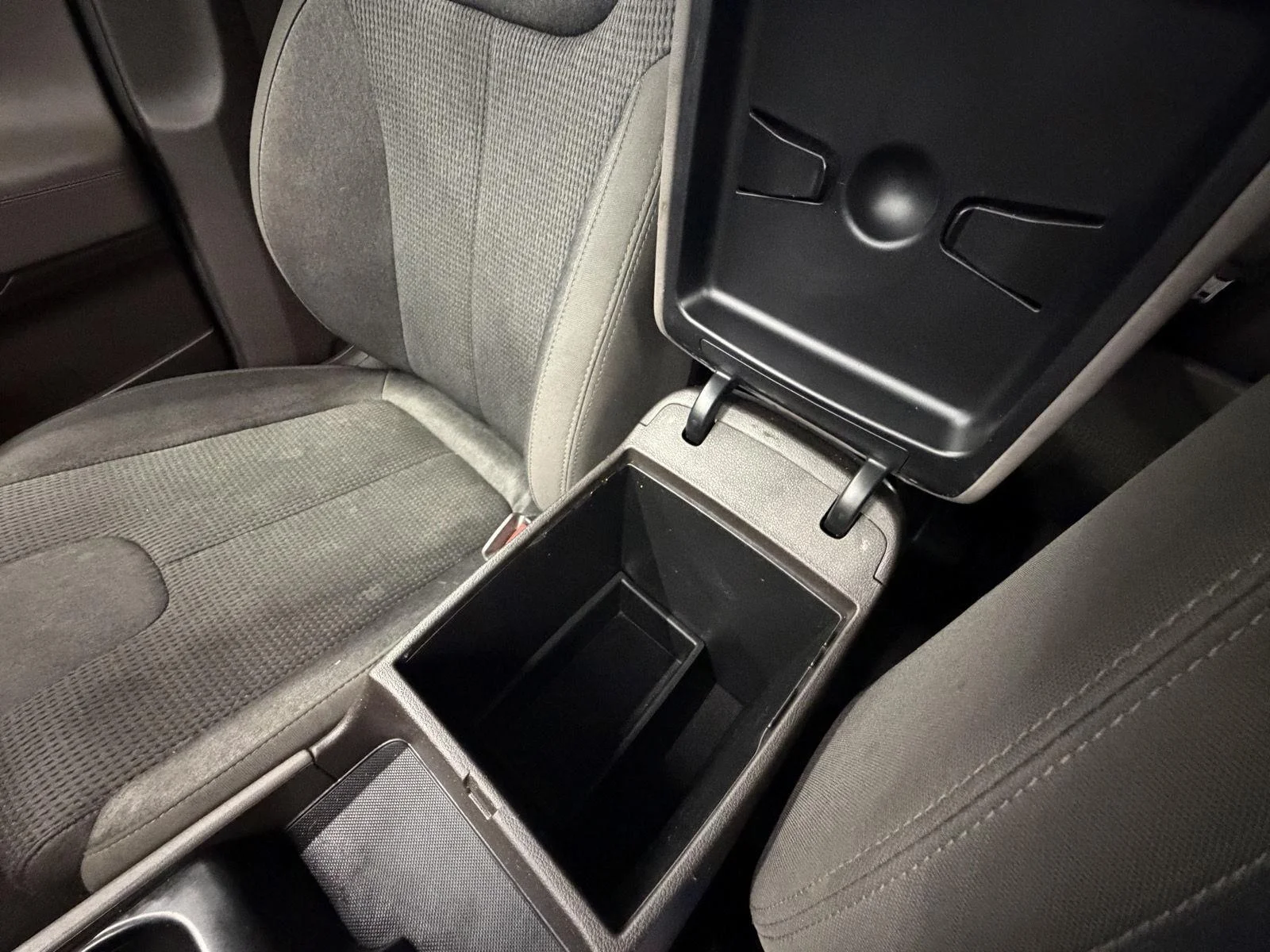 Used 2019 Symphony Silver Hyundai SE image 13