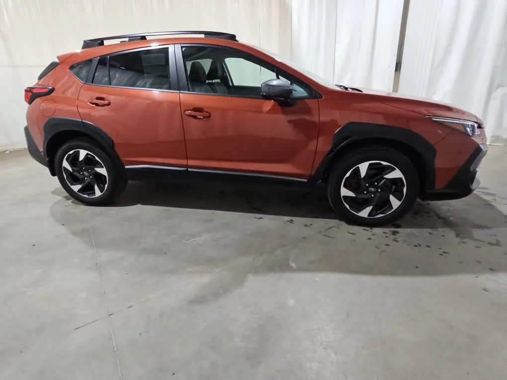 2024 Subaru Crosstrek Limited - Photo 8