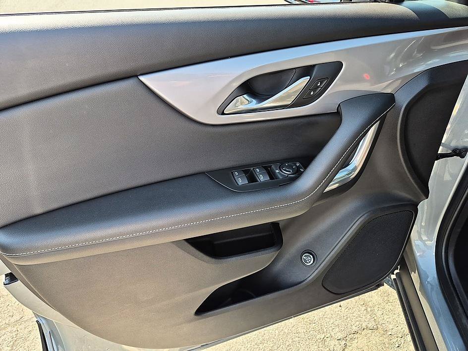 Used 2024 Sterling Gray Metallic Chevrolet LT image 12