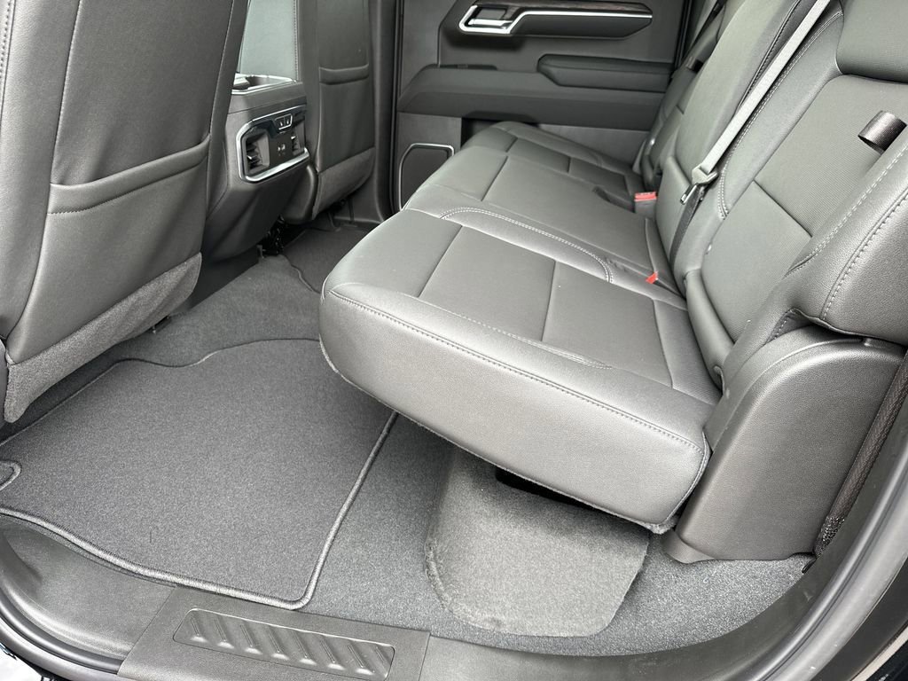 2026 GMC Sierra 1500 SLT - Photo 30