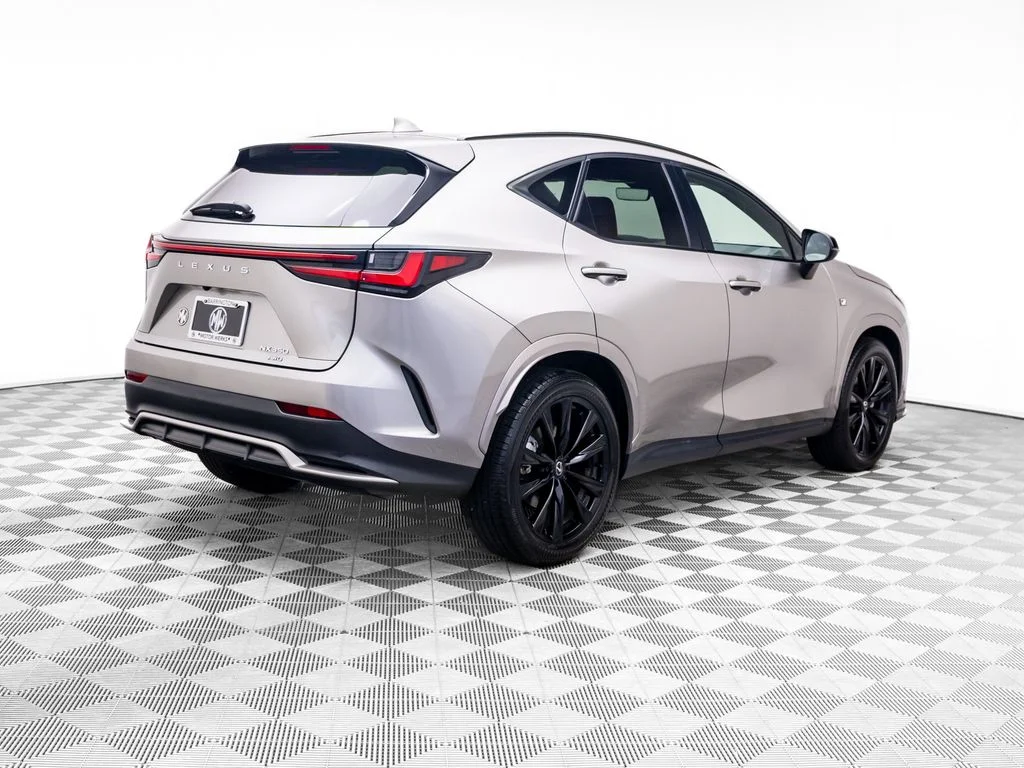 Used 2024 Silver Lexus 350 F SPORT Handling image 5