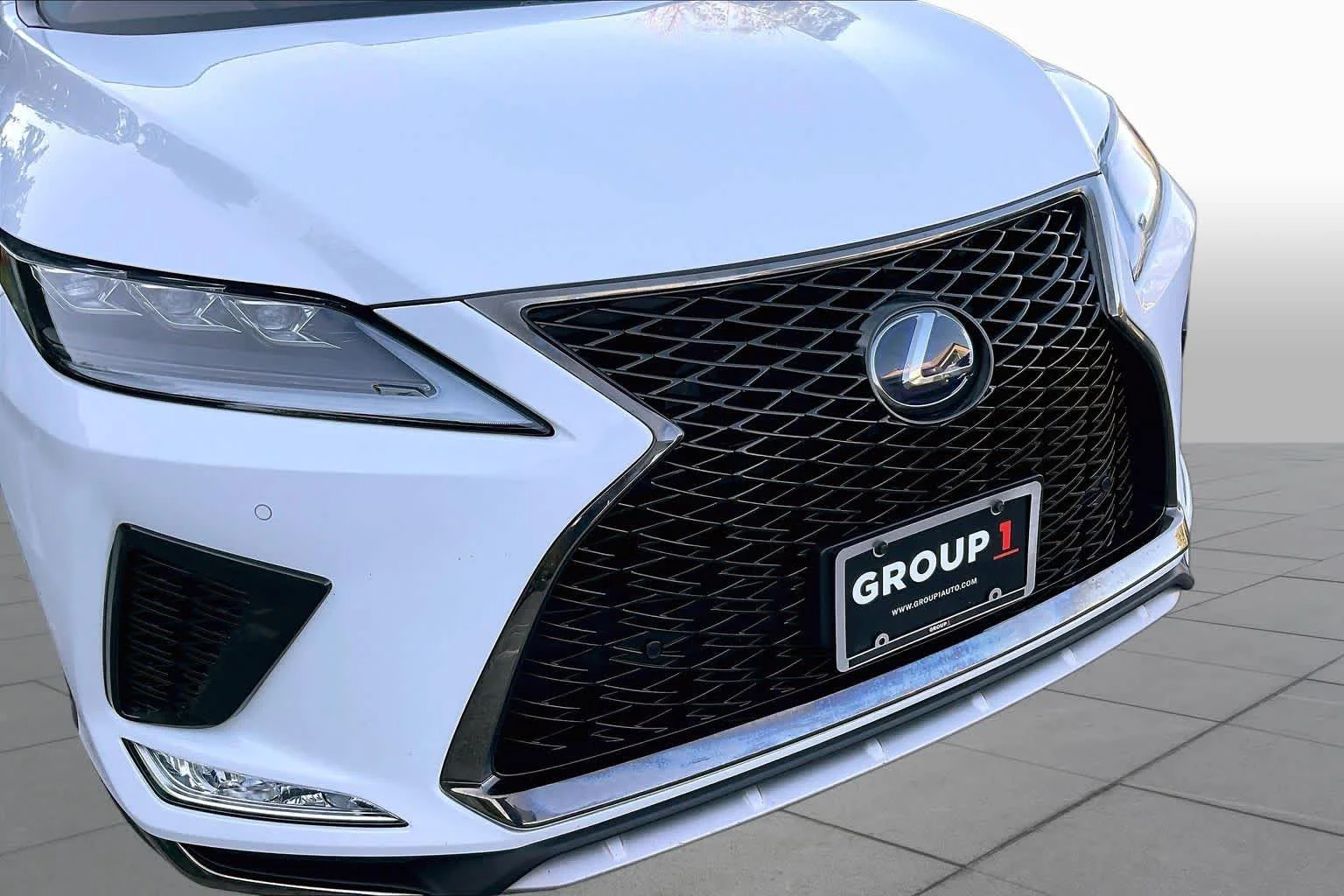 Used 2021 Ultra White Lexus F SPORT Handling image 31
