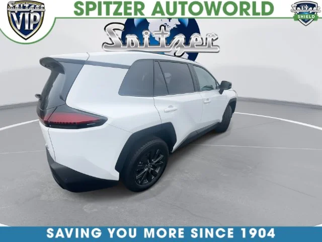 Used 2026 Off-white Toyota XLE Premium image 15