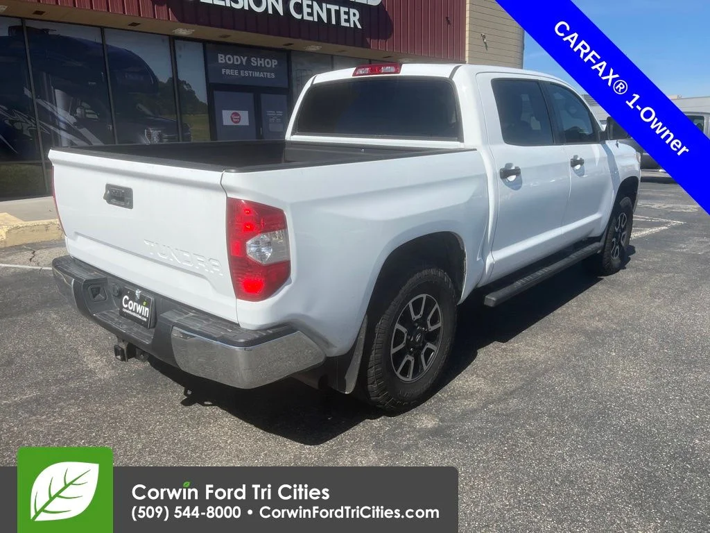 Used 2017 Silver Toyota SR5 image 7