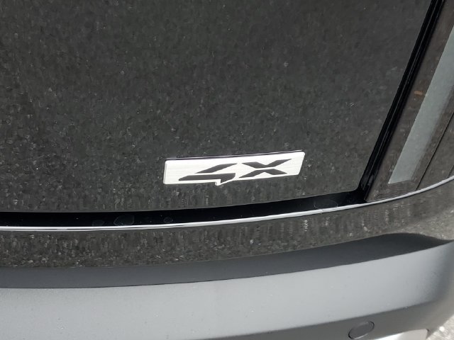 New 2027 Ebony Black Kia EX image 13