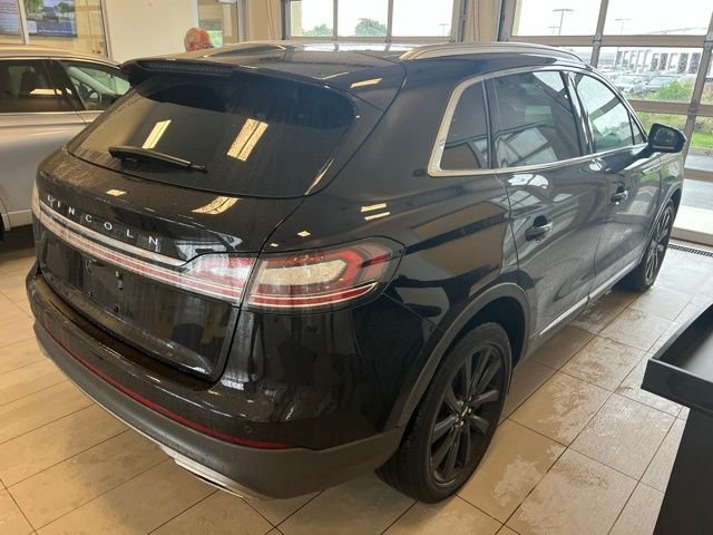 Used 2023 Black Lincoln Reserve image 2