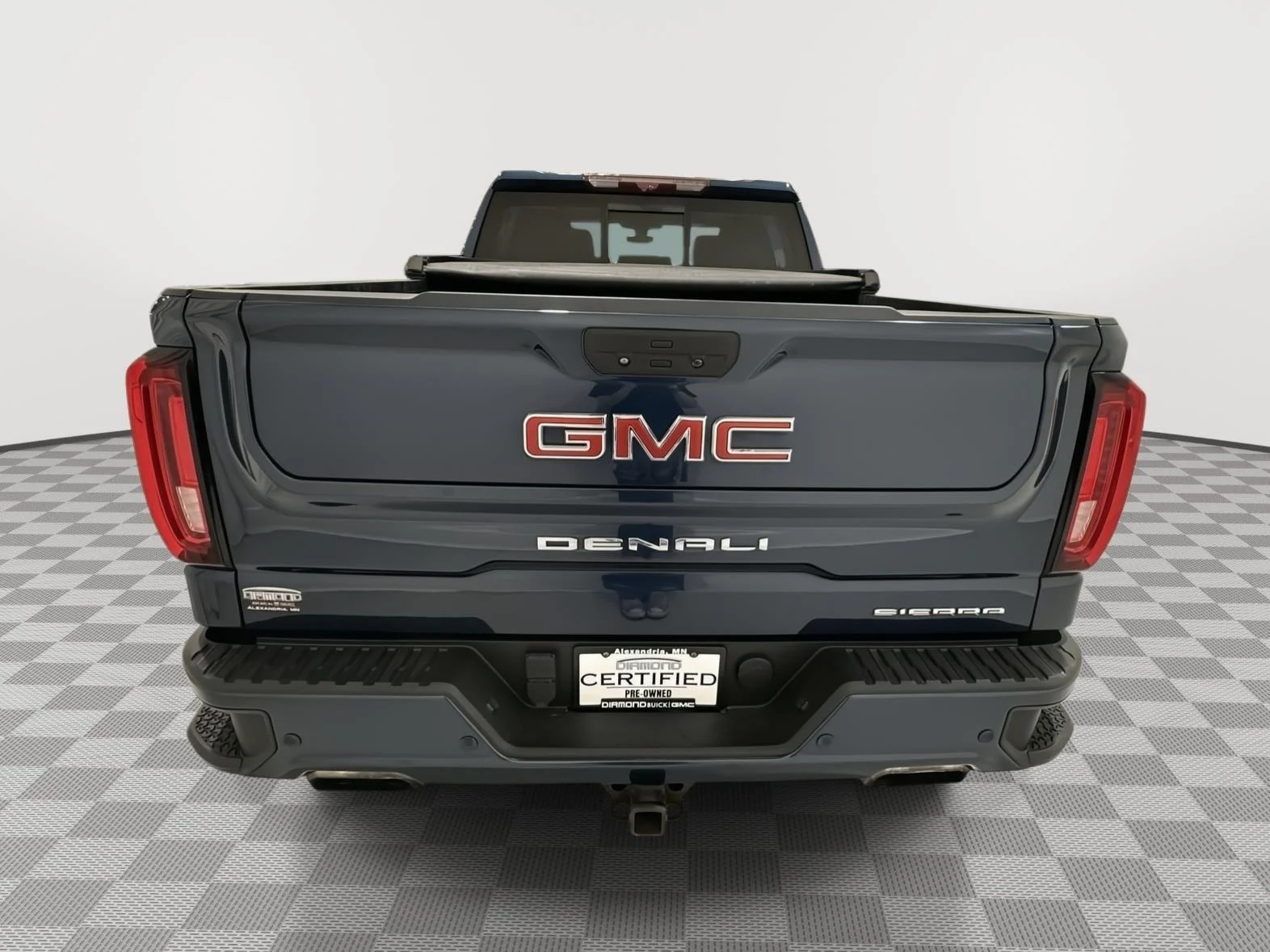 Used 2021 Pacific Blue Metallic GMC Denali image 4