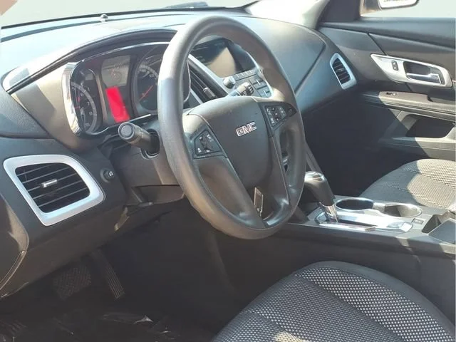 Used 2017 QUICKSILVER METALLIC GMC SLE image 8