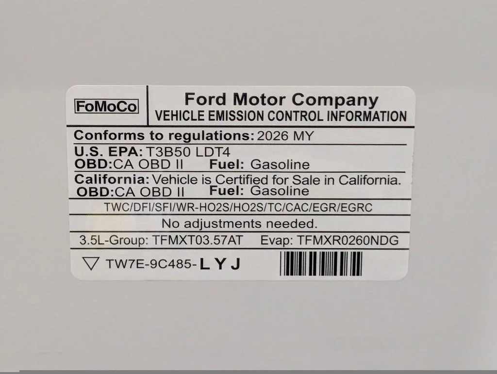 New 2026 Oxford White Ford XLT image 32