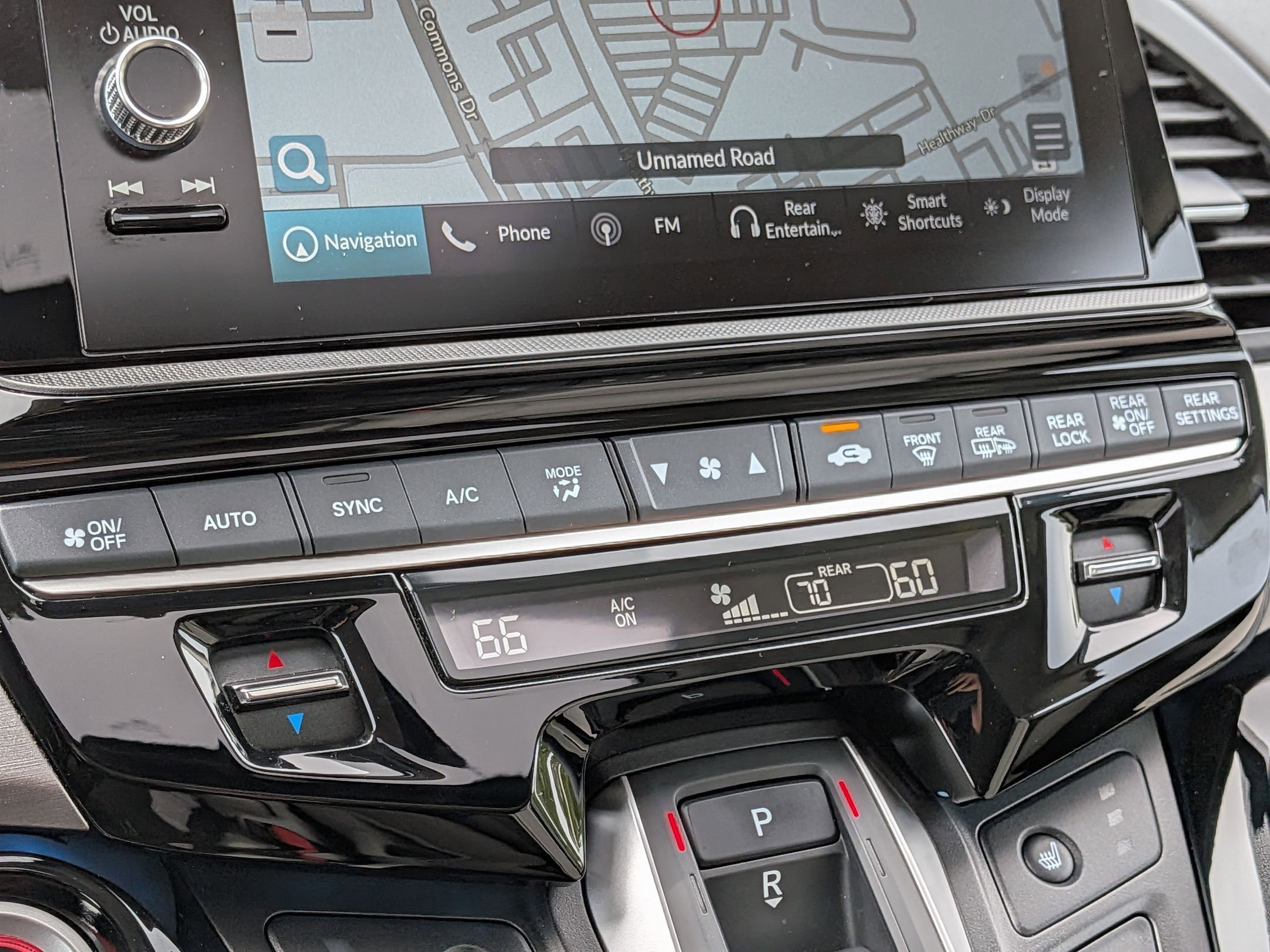 2025 Honda Odyssey Touring - Photo 20