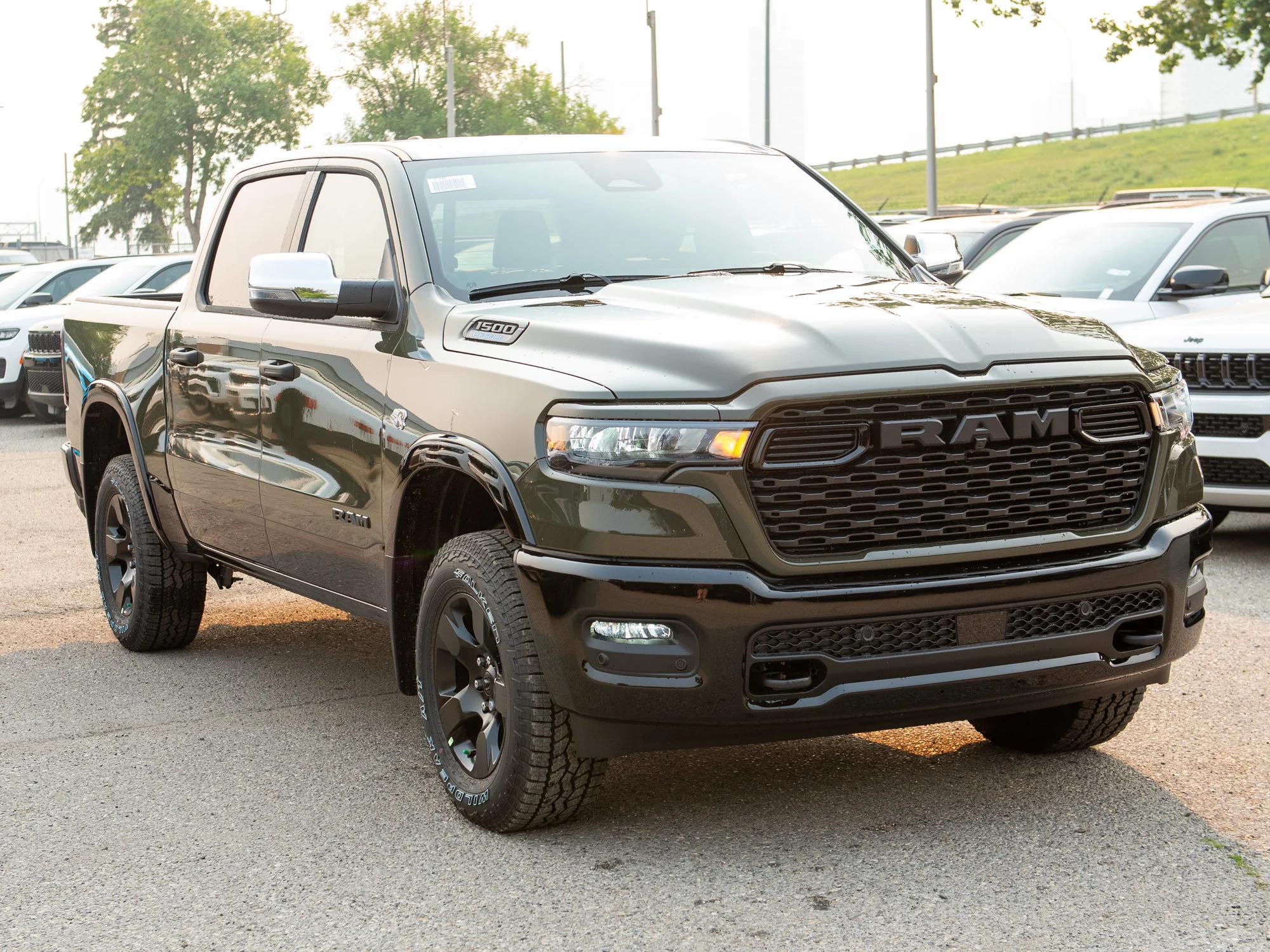 New 2026 Tan RAM Big Horn* Crew Cab 4x4, HEMI V8 image 10