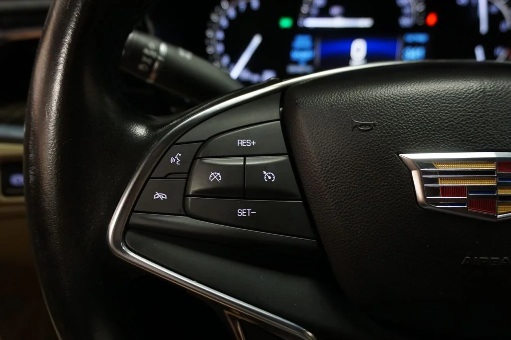 Used 2019 Harbor Blue Metallic Cadillac Base image 20