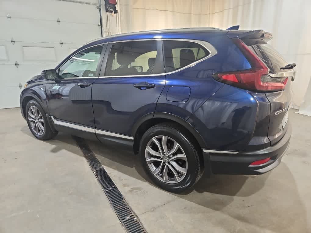 Used 2020 Obsidian Blue Pearl Honda Touring image 3