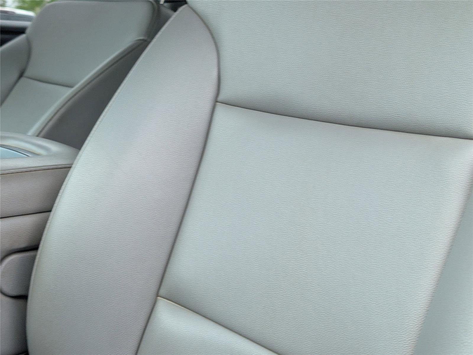 Used 2019 SUMMIT WHITE Chevrolet Work Truck image 11