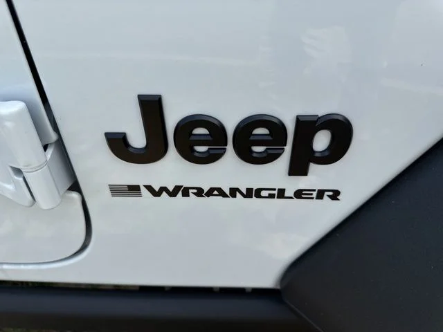 New 2026 White Jeep Moab 392 image 16