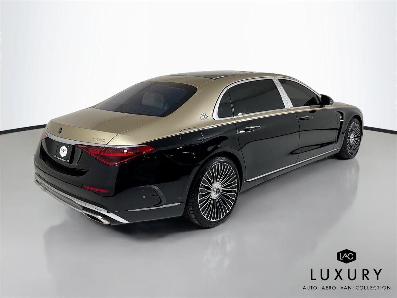 Used 2025 Kalahari Gold/Obsidian Black Mercedes-Benz Maybach S 680 | Mansory Trim | Factory Two Tone | $282k MSRP image 6