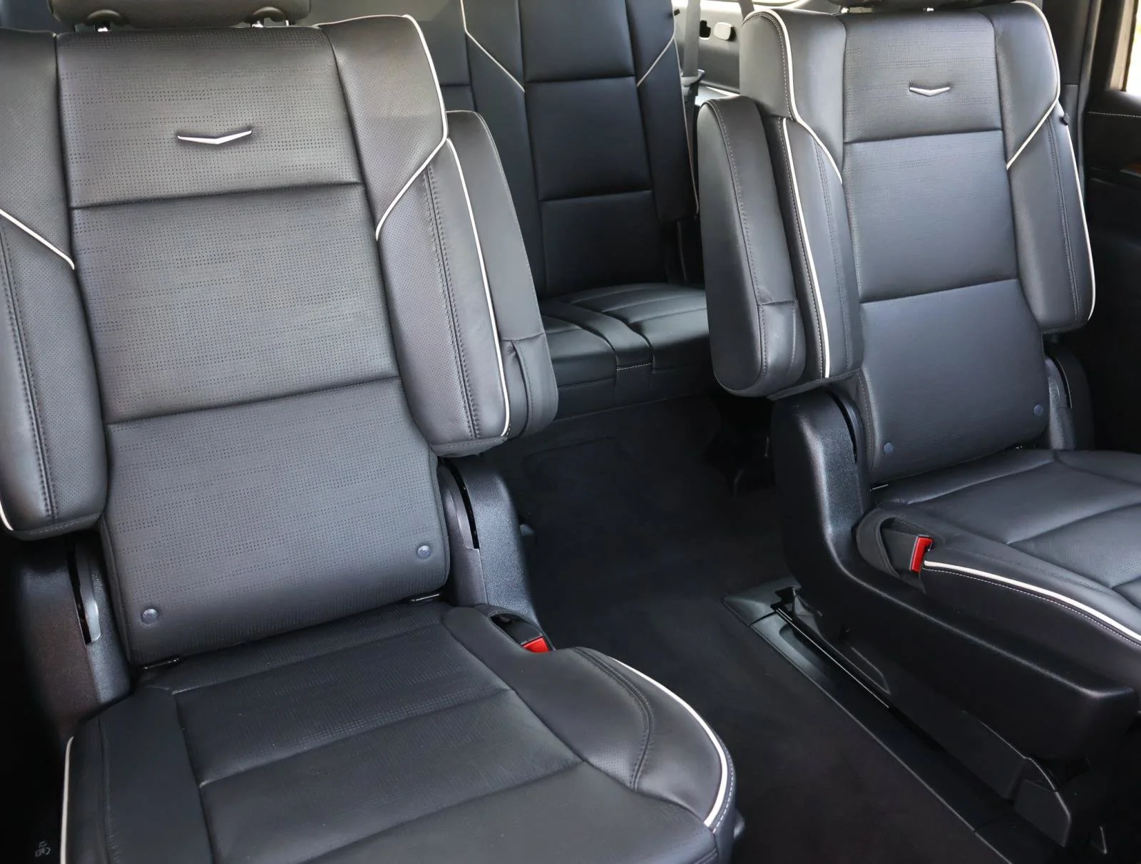 Used 2024 Black Raven Cadillac Premium Luxury image 24