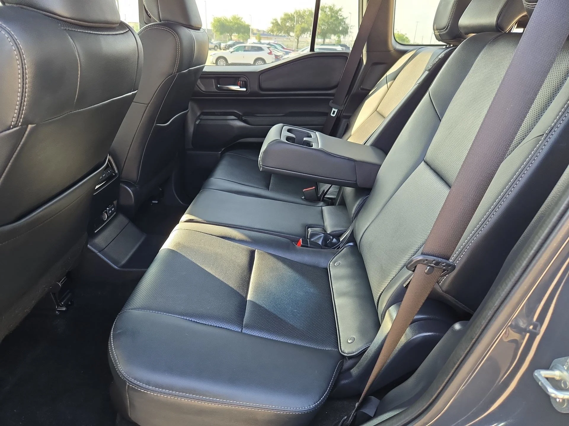 Used 2024 Underground Toyota Base image 26