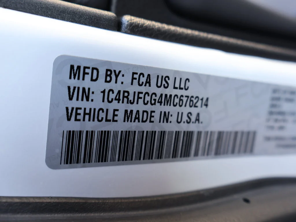 Used 2021 White Jeep High Altitude image 40