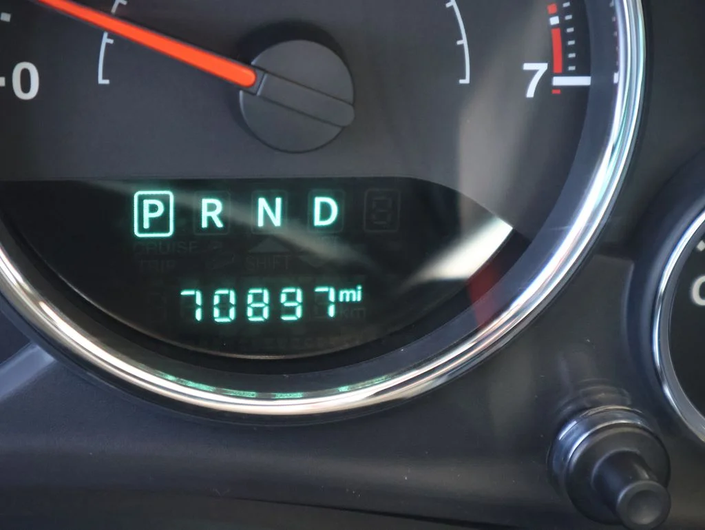 Used 2017 White Jeep Sport image 26