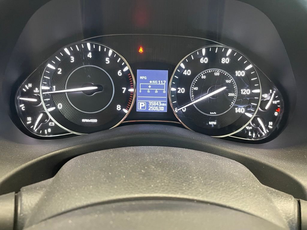 Used 2020 Gray Nissan SL image 7