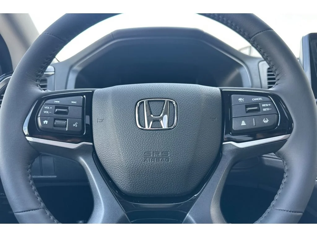 New 2026 Sonic Gray Pearl Honda Touring image 26