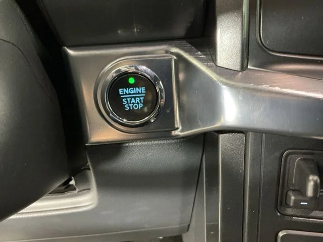 Used 2022 Black Ford Lariat image 23