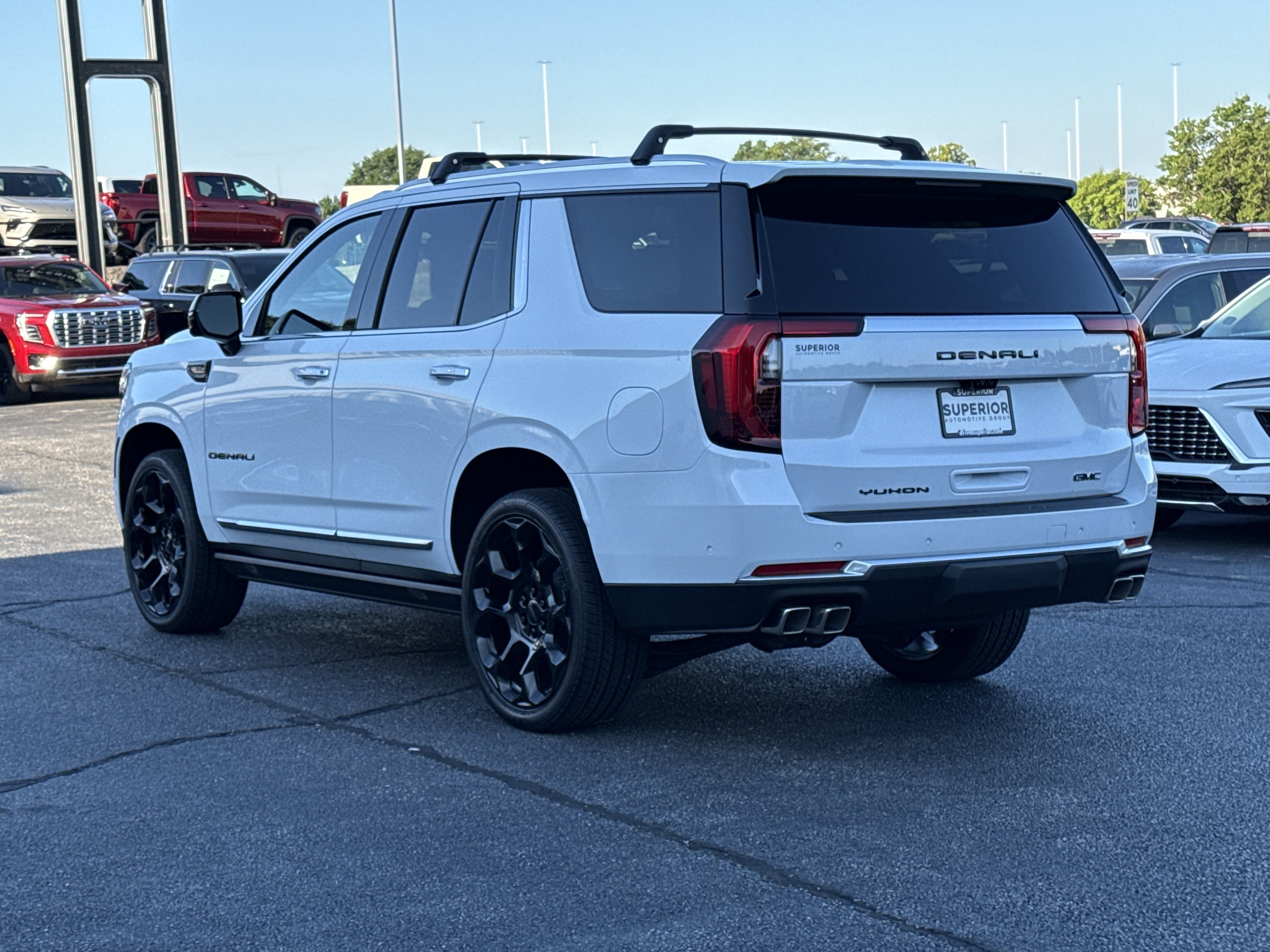 2026 GMC Yukon Denali - Photo 13