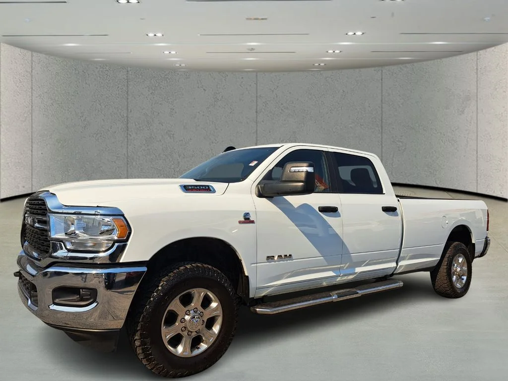 2024 RAM 3500 Big Horn 4X4 Crew Cab LWB's photo