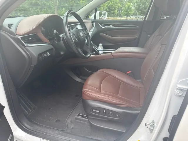 Used 2020 White Frost Buick Avenir image 3