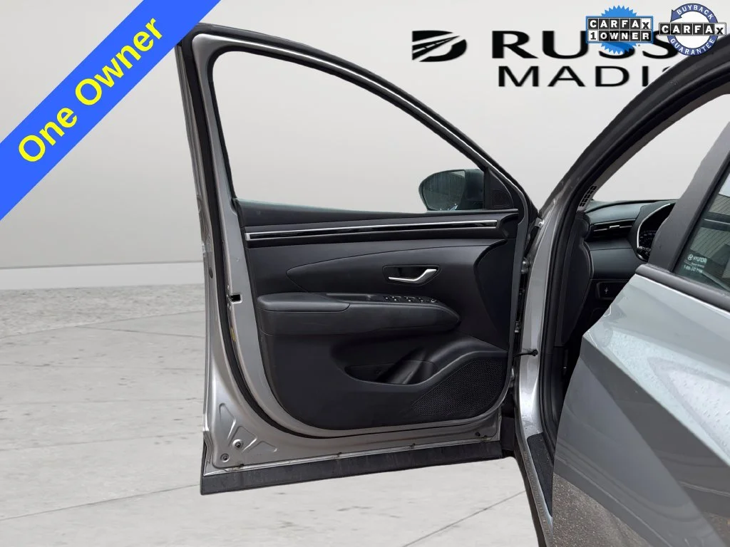 Used 2024 Silver Hyundai SE image 24